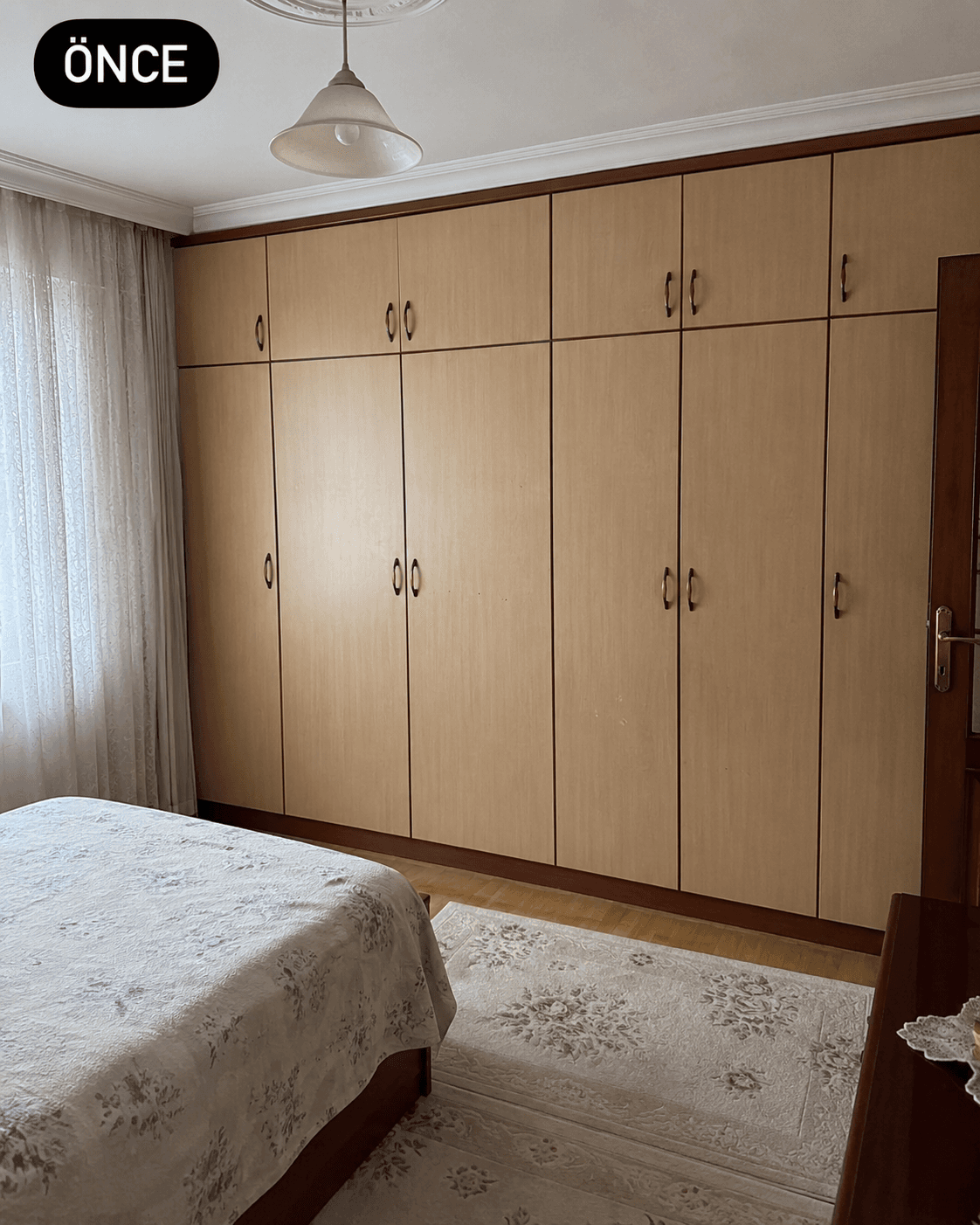 Mersin mobilya yenileme oncesi - eski gorunumlu gardirop
